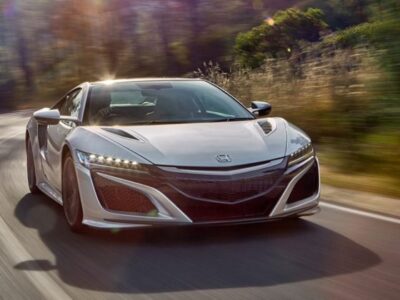 The 2017 Honda NSX: A Responsible Supercar