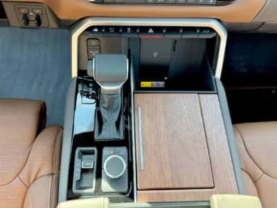 TOYOTA TUNDRA 1794 EDITION 2025 MODEL