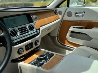 ROLLS ROYCE WRAITH 2015 MODEL