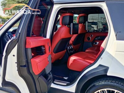 RANGE ROVER AUTOBIOGRAPHY