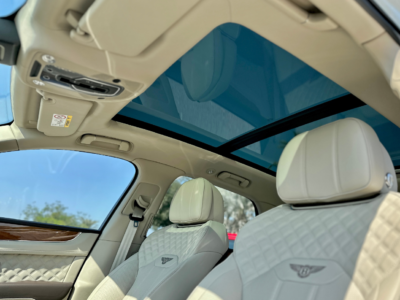 BENTLEY BENTAYGA 2022 MODEL