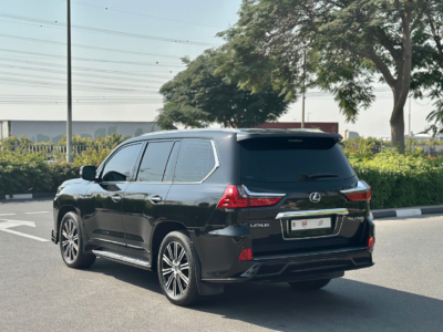 LEXUS LX 570 S