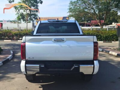 TOYOTA TUNDRA 1794 2026