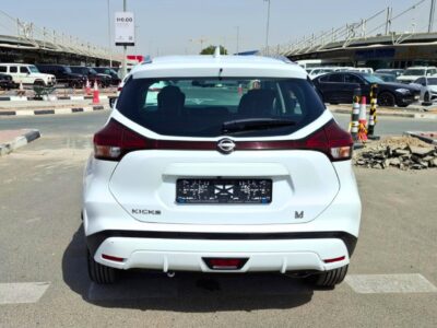 2024 NISSAN KICKS SV