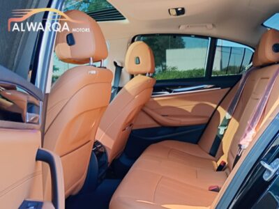 BMW 520i MODEL 2021 GCC SPECS