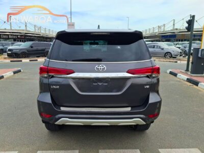Toyota Fortuner VXR 2020 – GCC Specs – Excellent Condition
