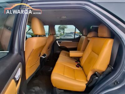 Toyota Fortuner VXR 2020 – GCC Specs – Excellent Condition