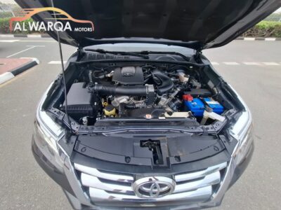 Toyota Fortuner VXR 2020 – GCC Specs – Excellent Condition