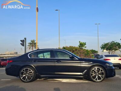 BMW 530I 2023 FULL OPTION US SPECS
